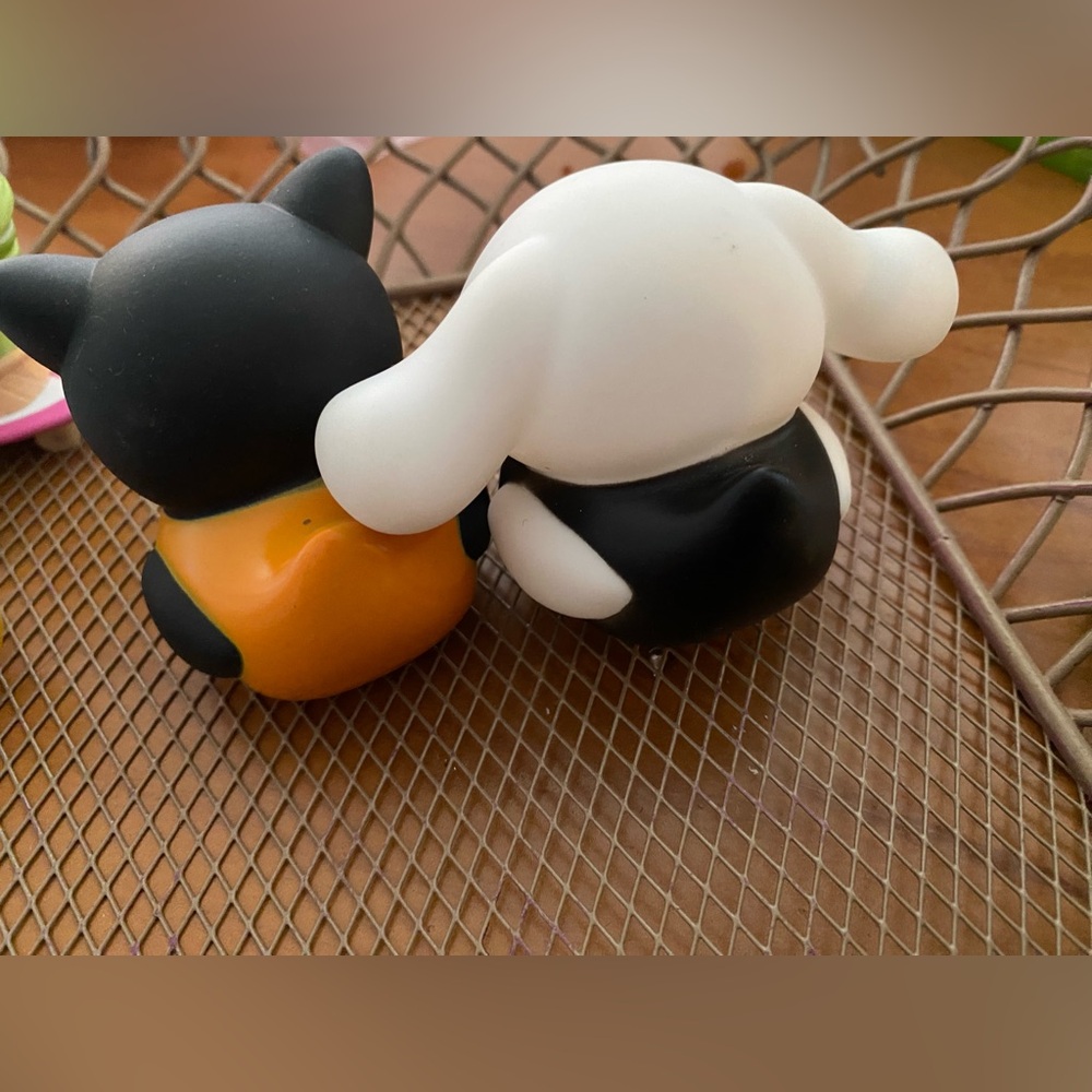 Hello Kitty & Friends Bundle - Picture 2 of 5